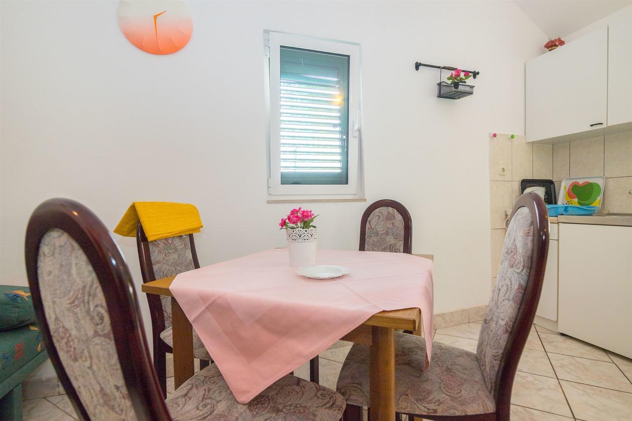 Apartments Anka Заострог Экстерьер фото